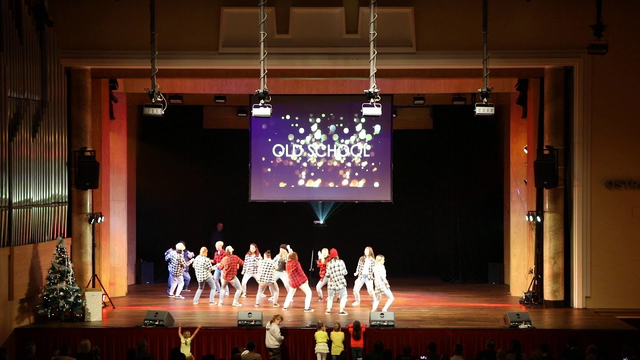 BEAT UP Ostrava Vánoční šou 2019   19 Old School CD5 2110
