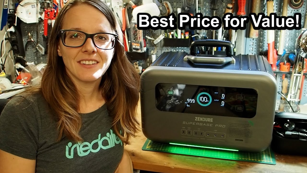 Zendure SuperBase Pro 2000 Portable Power Station - Perfect for Power Outages!