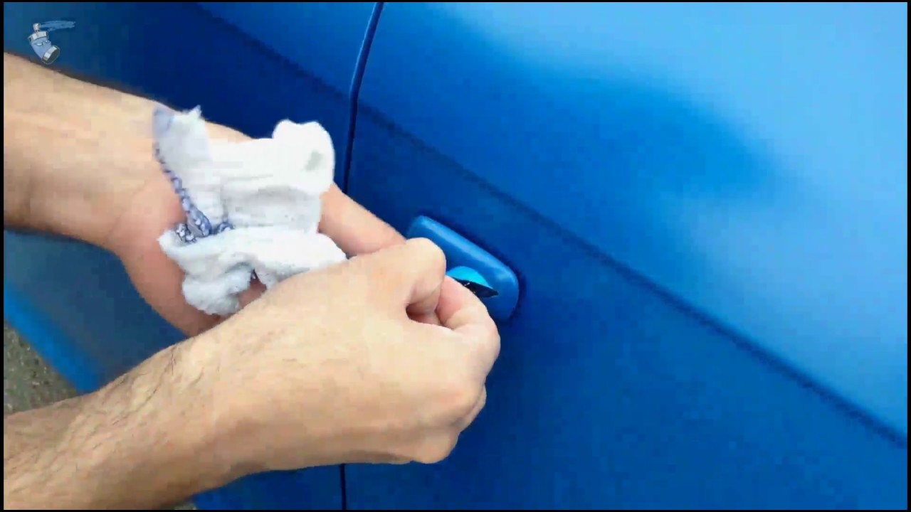 Liquid Car Wraps - Side Indicator Peeling Demonstration (Plasti Dip)