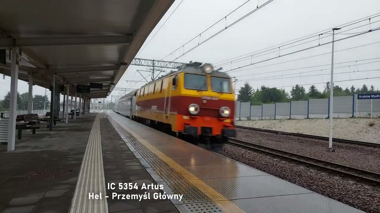 Przeloty skladanka pociąg&oacute;w na stacji Krak&oacute;w Mydlniki czerwiec 2023 IC TLK KMł PolRegio [LK133]