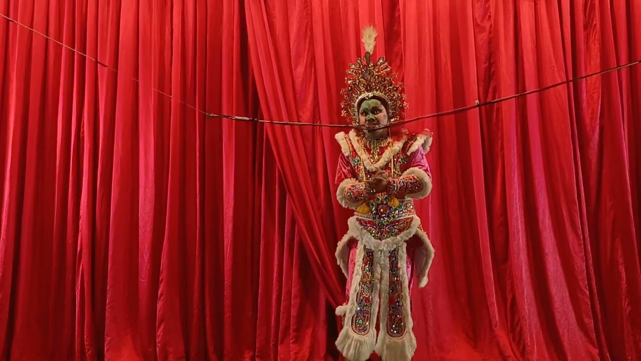 លេងនៅឃ្លាំង 999 ភូមិ77 ស្រុកចំកាលើ(1)0975622555