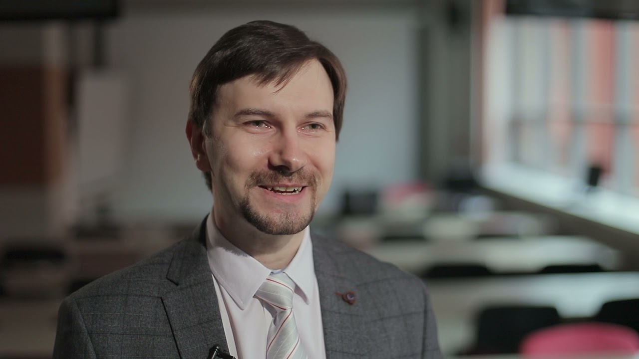 Отзыв Артёма Махоткина, Senior Finance Analyst, Bayer AG