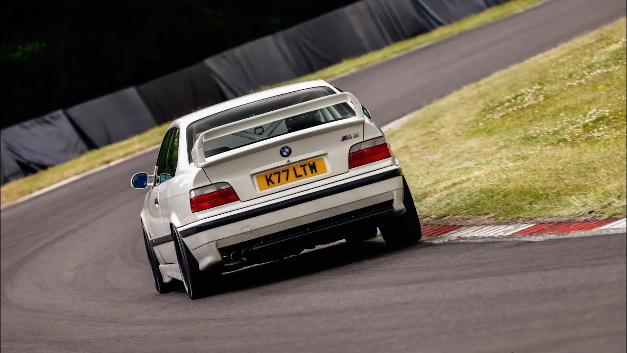 Brands Hatch GP BMW E36 M3 1:44.2