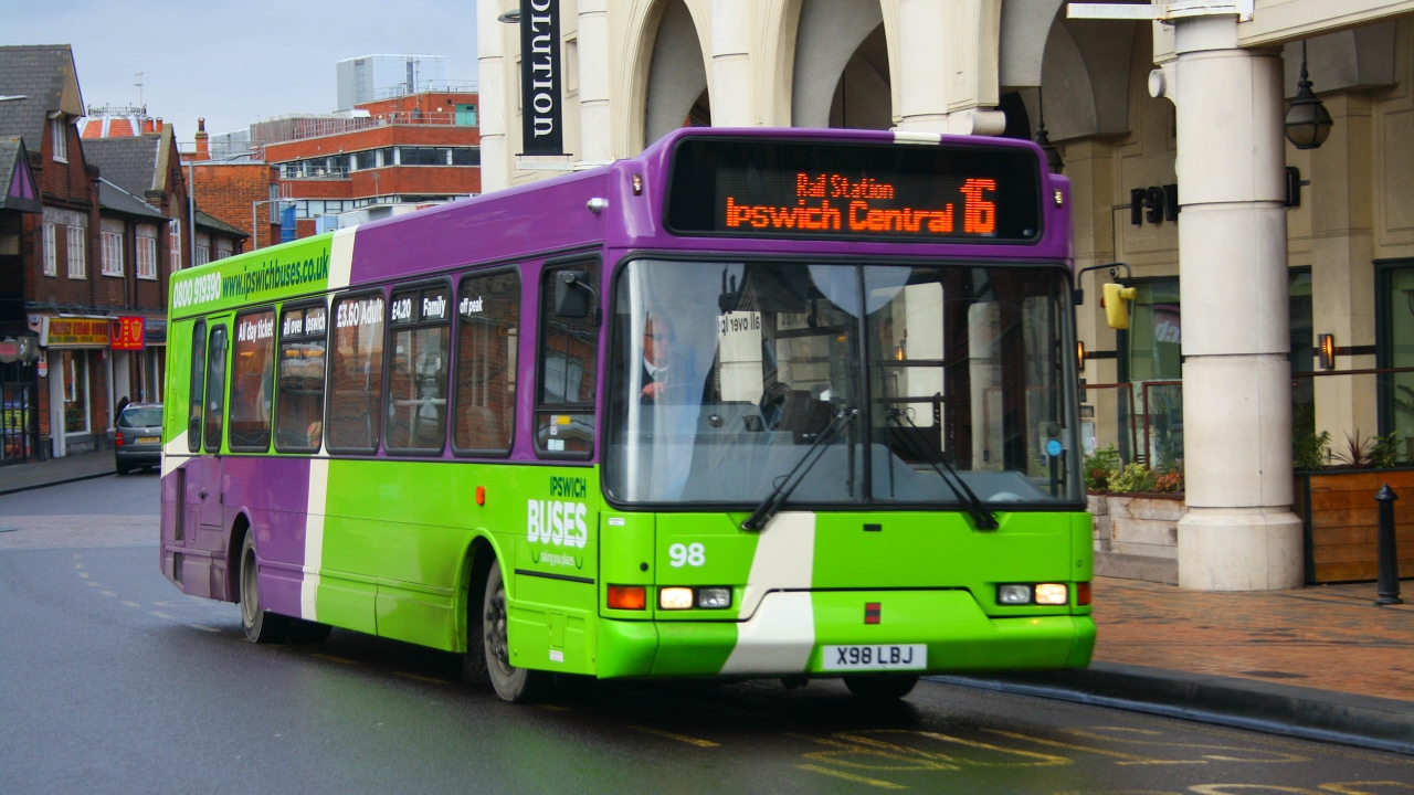 Ipswich Buses 98 Dennis Dart SLF East Lancs Spryte X98LBJ
