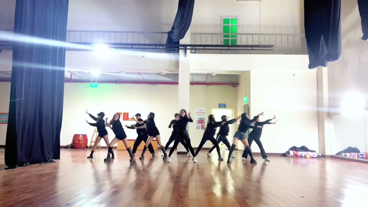 [VŨ ĐOÀN JUNTO] Hoàng Thuỳ Linh - Gieo Quẻ Mashup Bo Xì Bo Dance Practice - Nhận Show Hà Nội