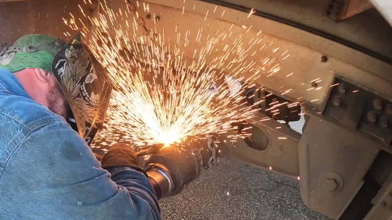 Brake Spider Replacement United Axle of Central Florida #trucking #bluecollar #Trucker