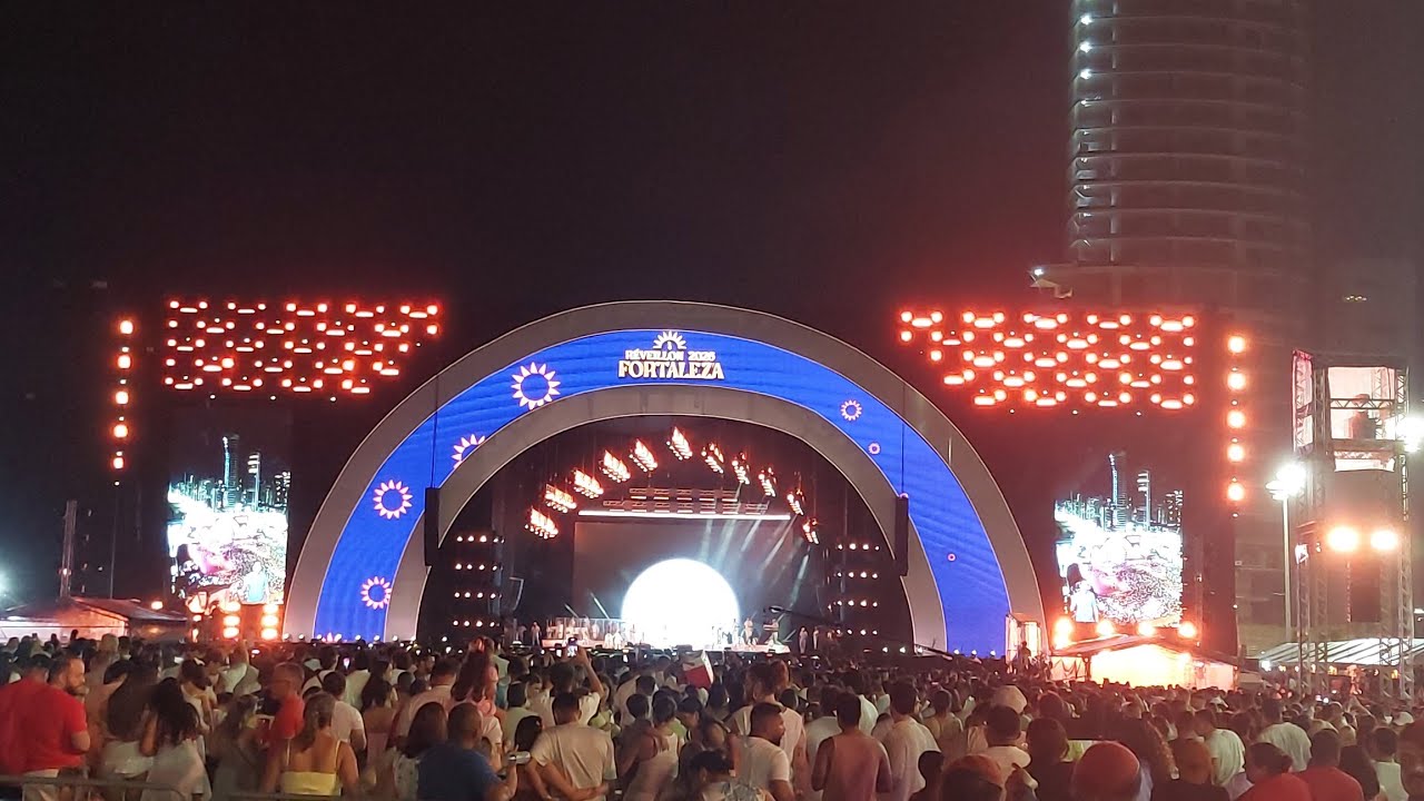 MELHORES MOMENTOS DO RÉVEILLON DA PRAIA DE IRACEMA 2026 - CLAUDINHA LEITE FORTALEZA-CEARÁ-PARTE II.