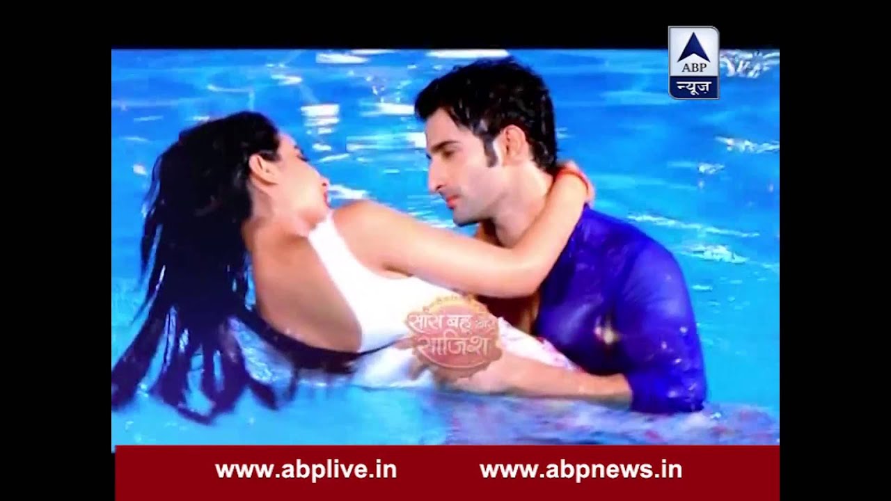Twinkle-Kunj romance in pool