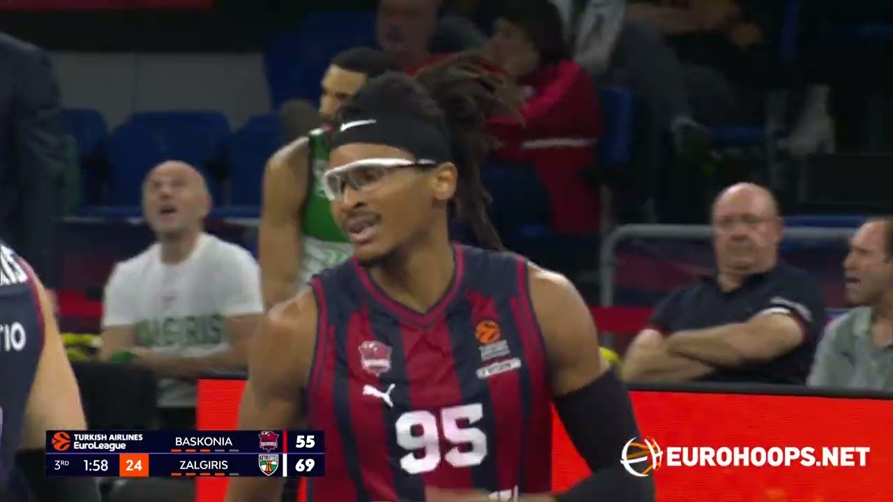 Chima Moneke with 32 Points vs. Zalgiris Kaunas