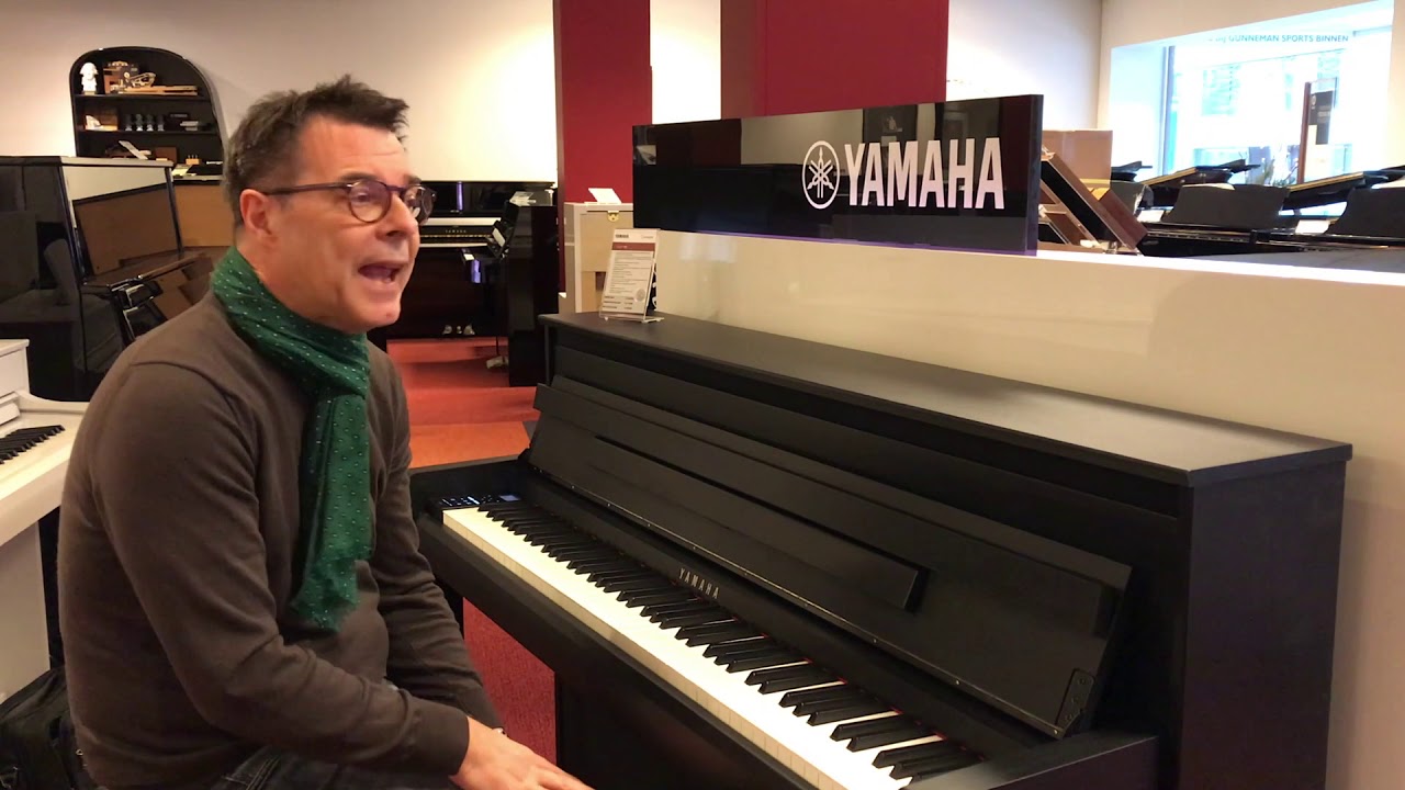 Introductie Yamaha CLP 785