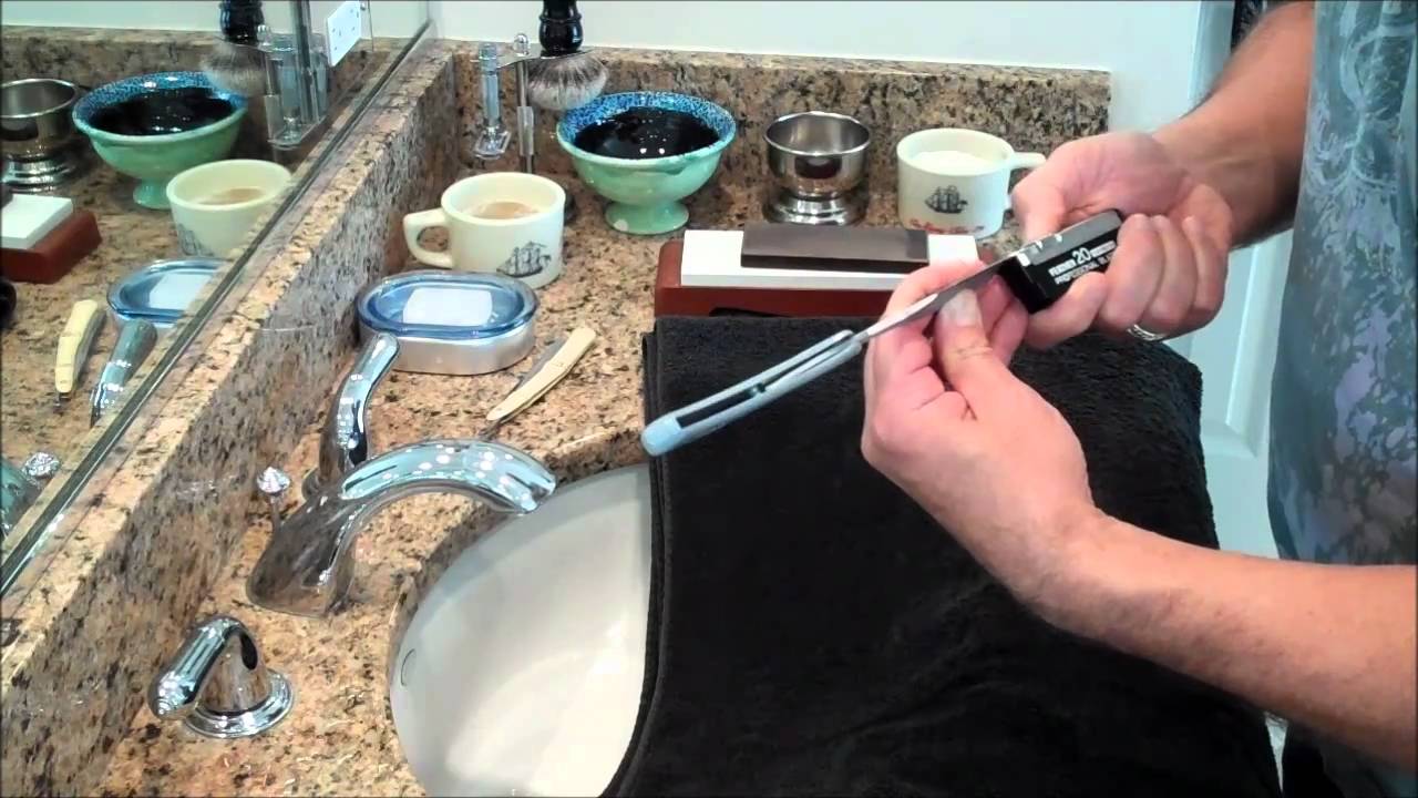 How To Clean and Maintain a Feather Artist Club Shavette Barbers Straight Razor #shaving #skincare