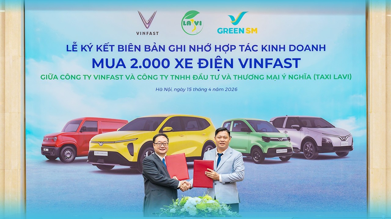 TAXI LAVI CHUYỂN ĐỔI TO&Agrave;N BỘ SANG XE ĐIỆN VINFAST - THAM GIA MẠNG LƯỚI VẬN TẢI XANH GSM