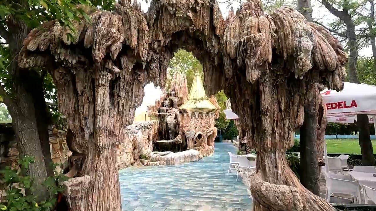 Un tur mic in Bulgaria, Castel Ravadinovo