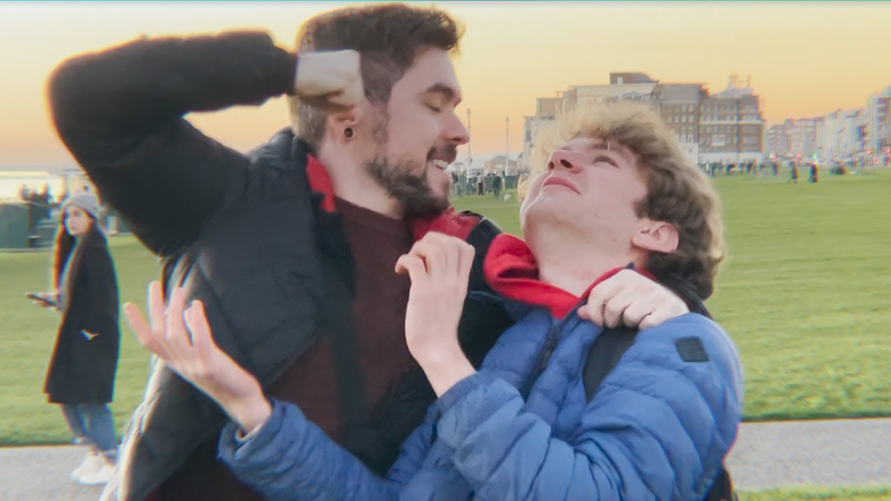 Мы ограбили каждого ютубера...