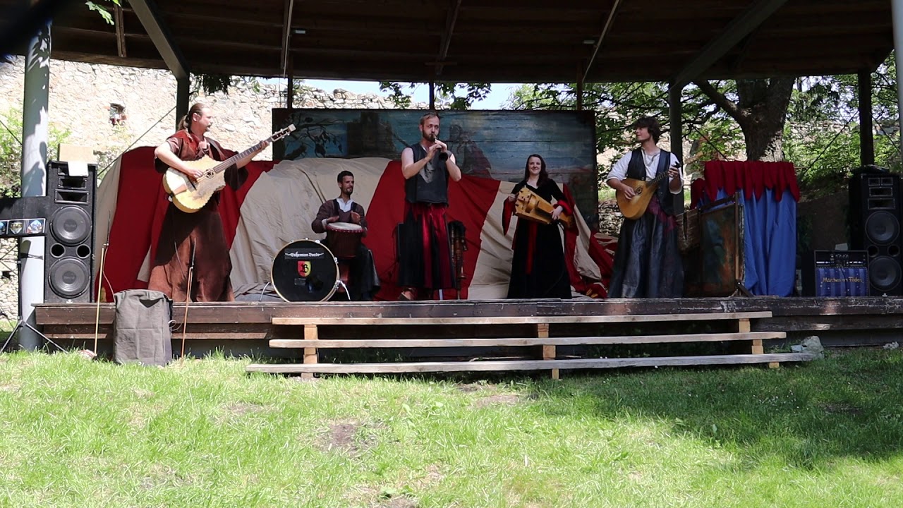 03 - Bohemian Bards