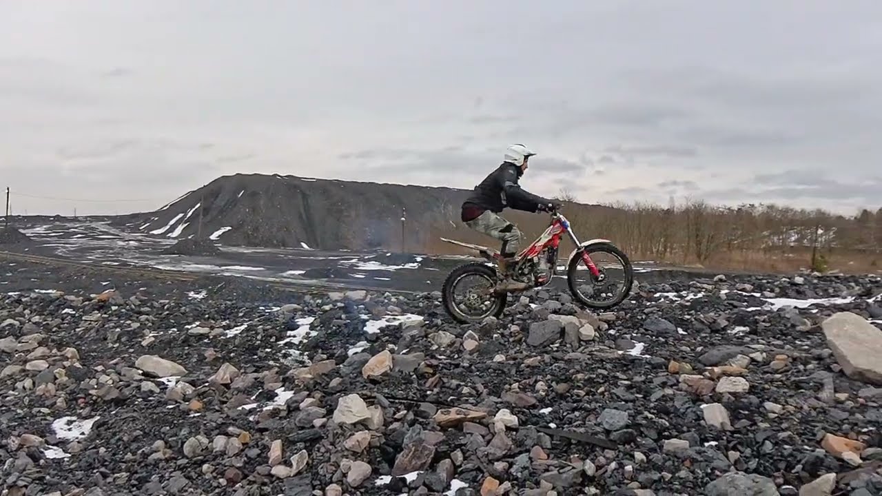 On the Rocks 🙂 |  Great Balance, Throttle & Clutch Practice