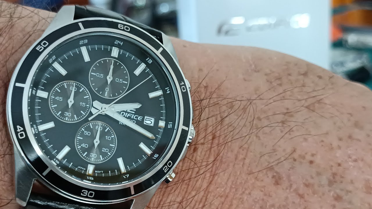 Unboxing CASIO Edifice EFR - 526L módulo 5345 una joyita a un precio irresistible. Sorry Shakira 🤷