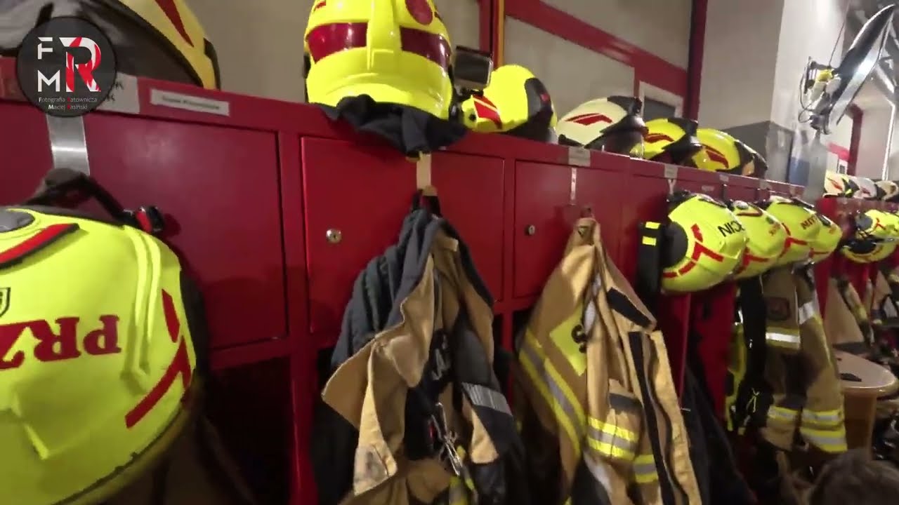 371/2025 POŻAR PUSTOSTANU w rejonie Warszawy. Znaczne siły PSP i OSP Współpraca 💪👩‍🚒