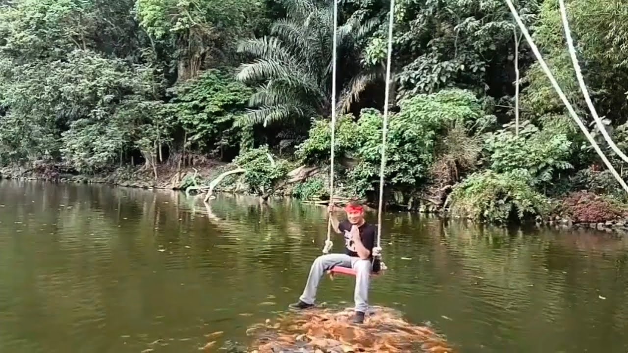 Wisata Danau Situ Cipanten , Gunung Kuning Kec. Sindang Kab. Majalengka Jawa Barat Indonesia