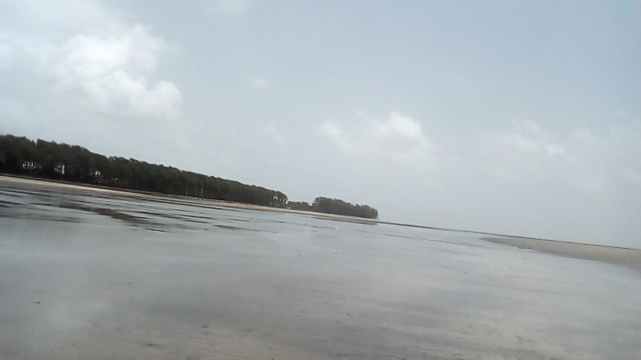 Umbergaon beach