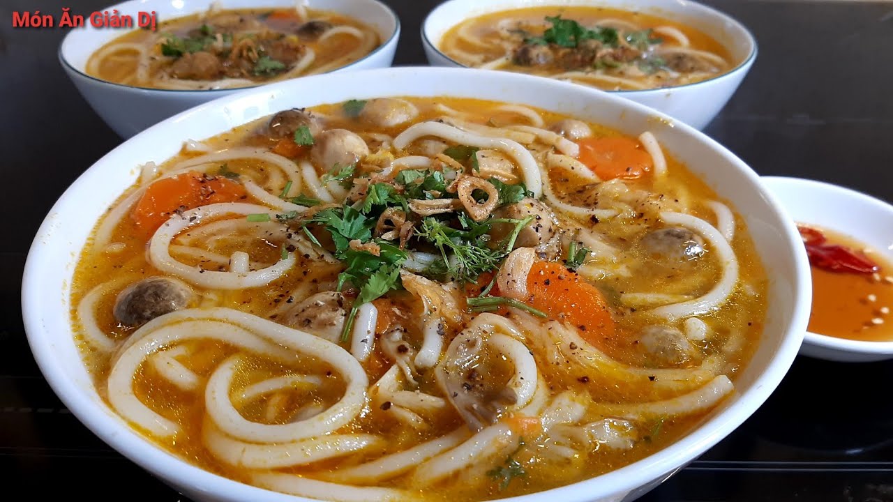 BÁNH CANH CUA CHAY ,thơm ngon đậm đà  thanh đạm /Món Ăn Giản Dị