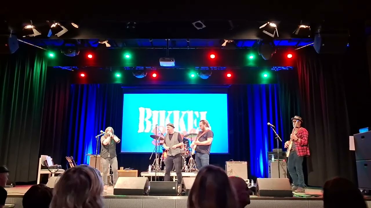 Smokestack Charlie - Bikkel Blues - Vlierden - 12-1-2026