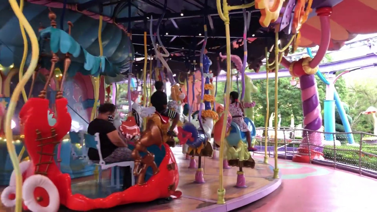 The Caro-Seuss-El - View From Queue