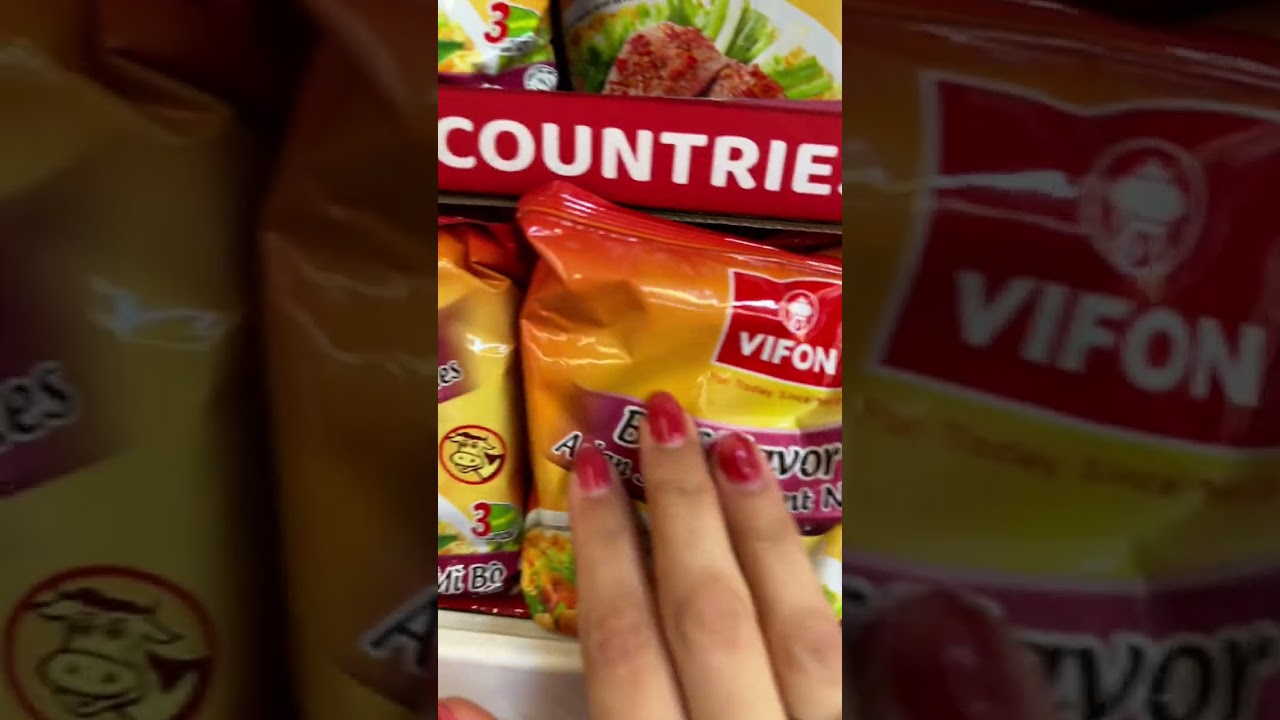 ASMR | Come grocery shopping with me | bag crunching 