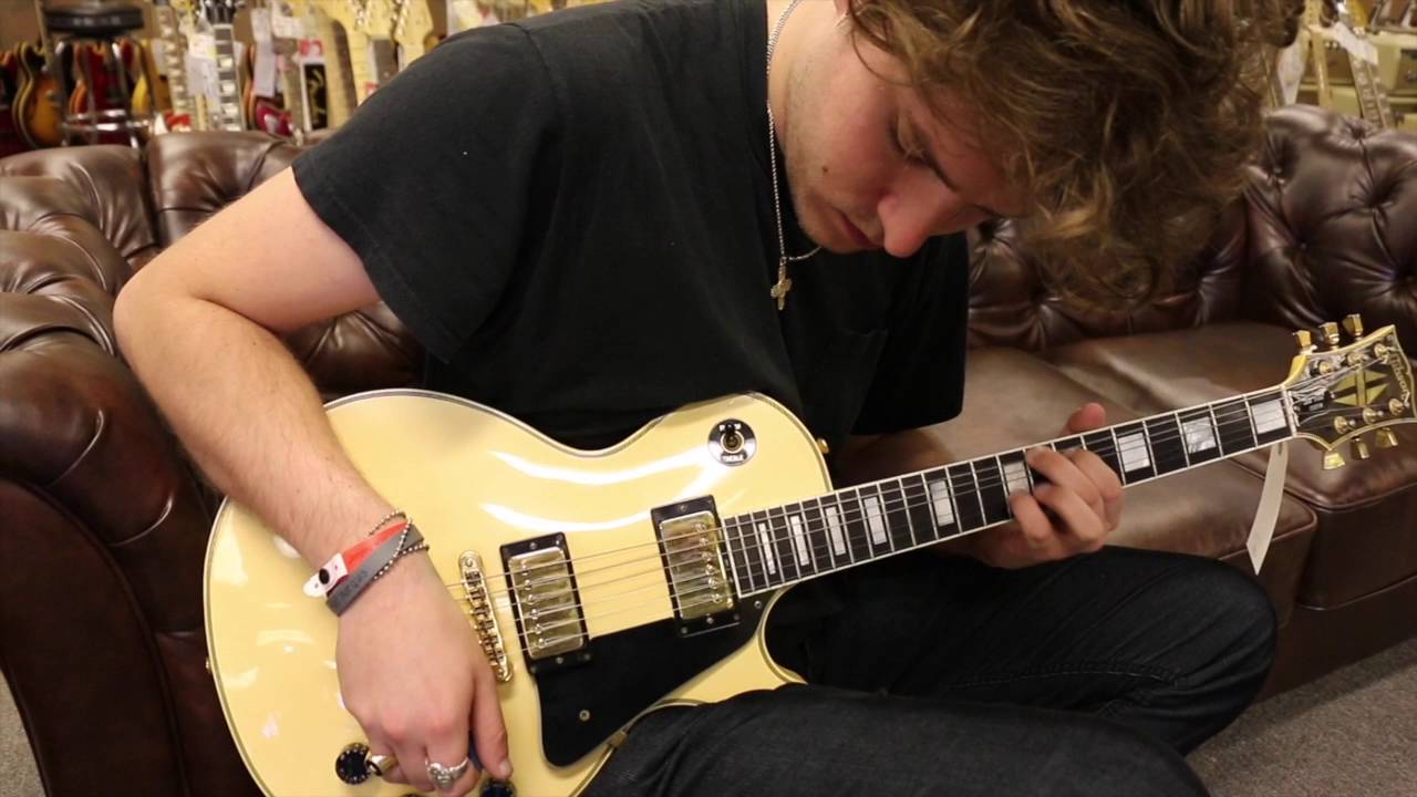 Michael Lemmo playing a 1986 Gibson Les Paul Custom in White