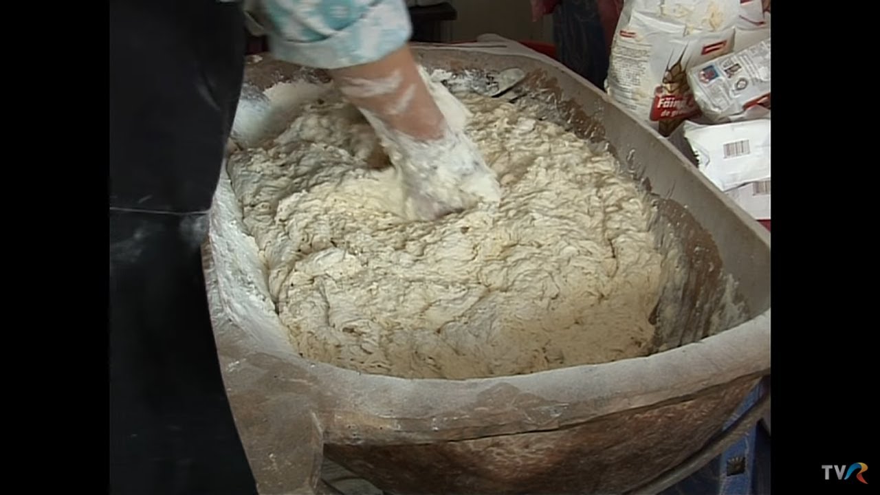 Ultima prescură cu Veronica Grozea, din satul Bălnaca, Bihor (Arhiva TVR)