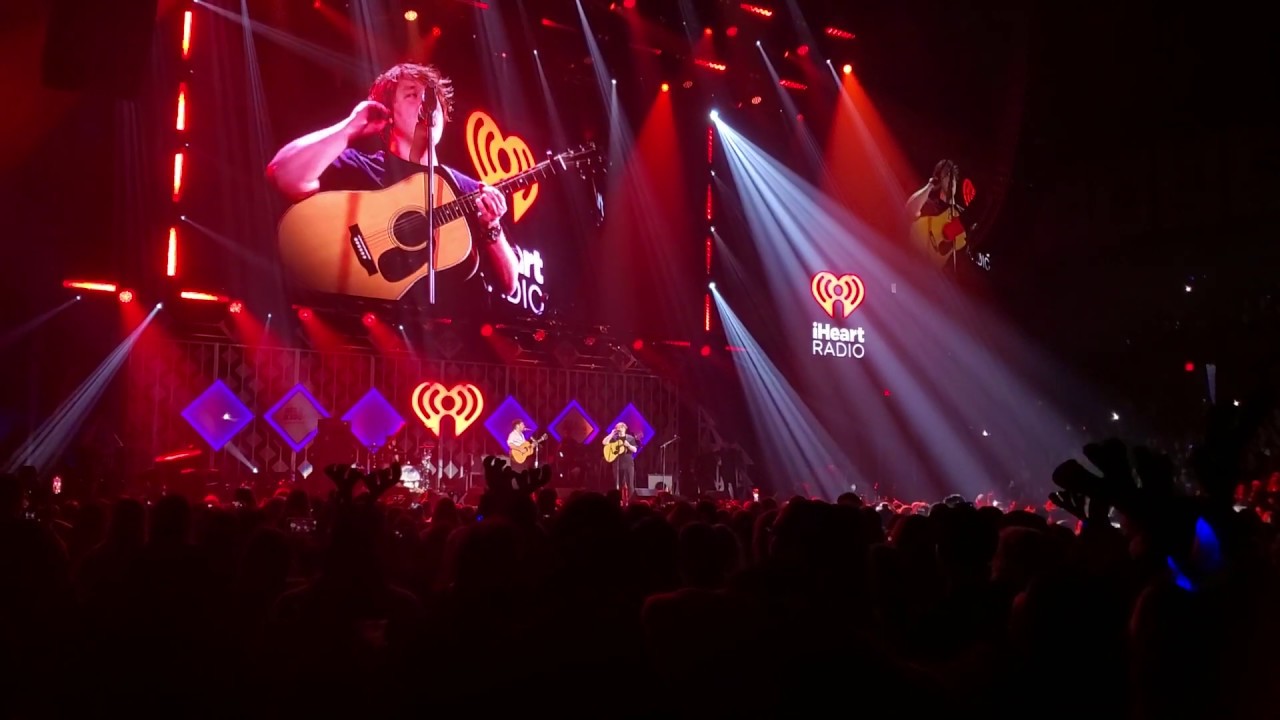 Niall Horan and Lewis Capaldi- Teenage Dream by Katy Perry Acoustic Cover Chicago Jingle Ball 12/18