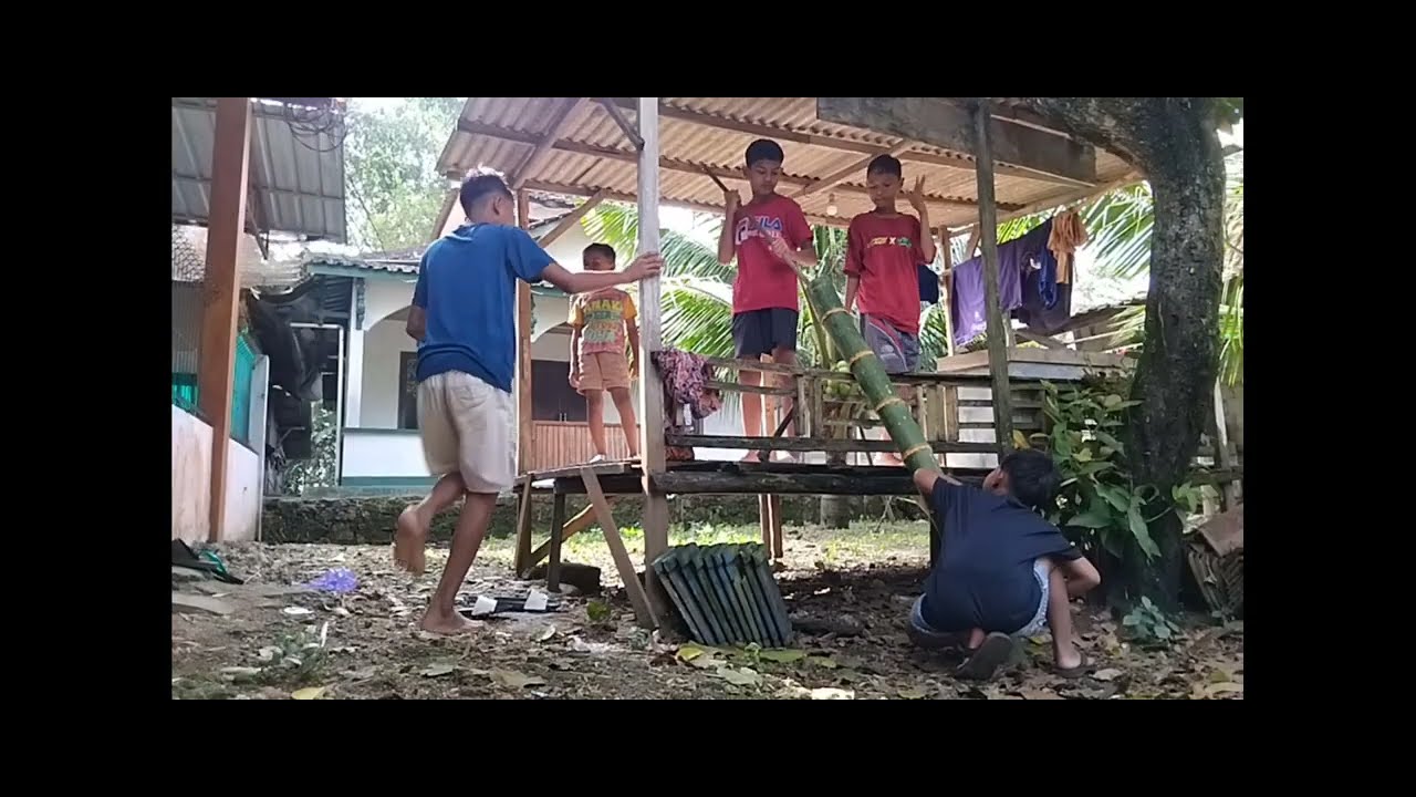 Tim bocil bikin geger Meriam,, bambu berisi batu geok