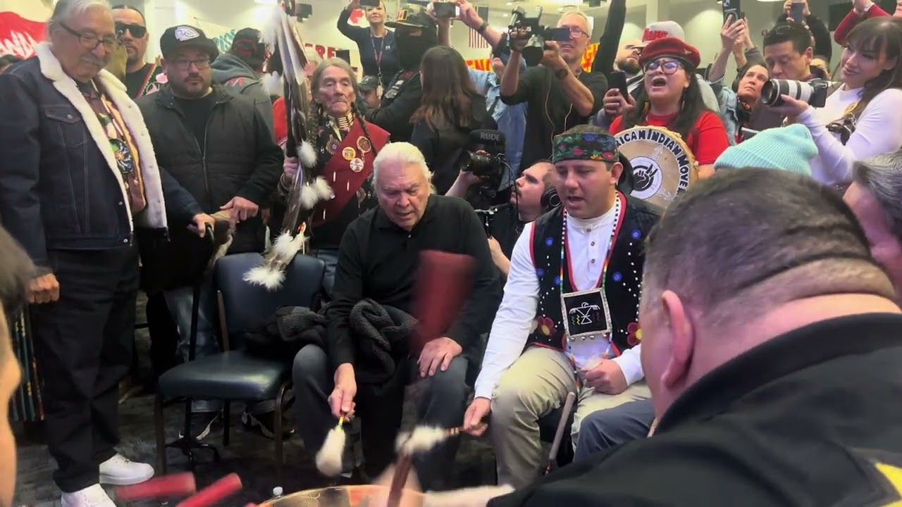 Leonard Peltier’s Homecoming