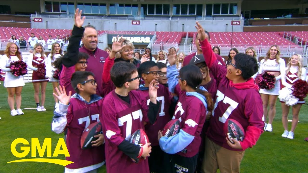 Burl's Kids honor legacy of University of Arkansas football player l GMA