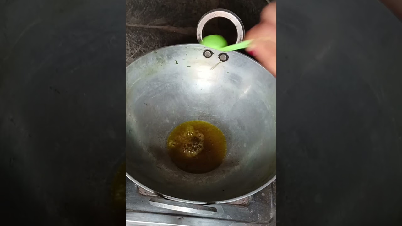 एक नया ट्रैक से Pumpkin leaves ( मारवन शाग)#cooking video #@seemahome-kitchen 