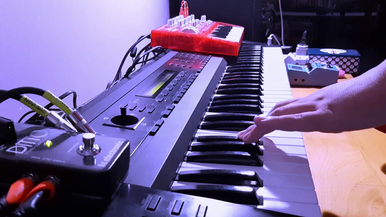 #Jamuary2021 - Day 09 - Roland D-50 + Looper // 