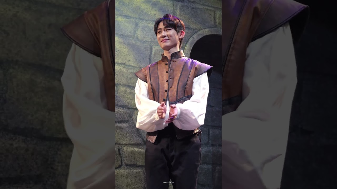 260109 연극 엘시노어 첫공 무대인사 신은호 배우님 포커스