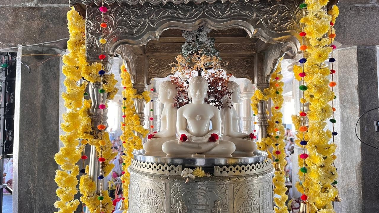 ಶ್ರೀ ಕ್ಷೇತ್ರ ಶ್ರವಣಬೆಳಗೊಳದಲ್ಲಿ ಶ್ರೀಜಿನಸಹಸ್ರಾಷ್ಟನಾಮಾರ್ಚನೆ ಪೂಜೆಯ ನೇರಪ್ರಸಾರ.Part -1