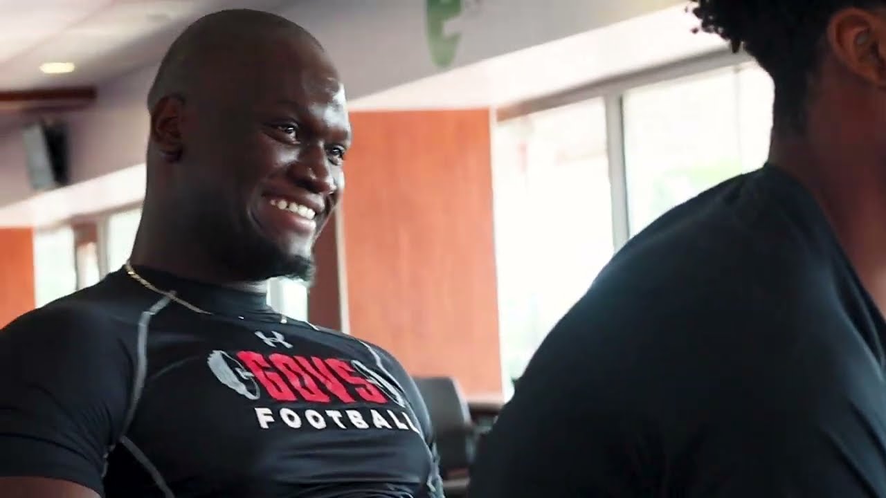 #CampLife | Episode 1 - Good Morning Football
