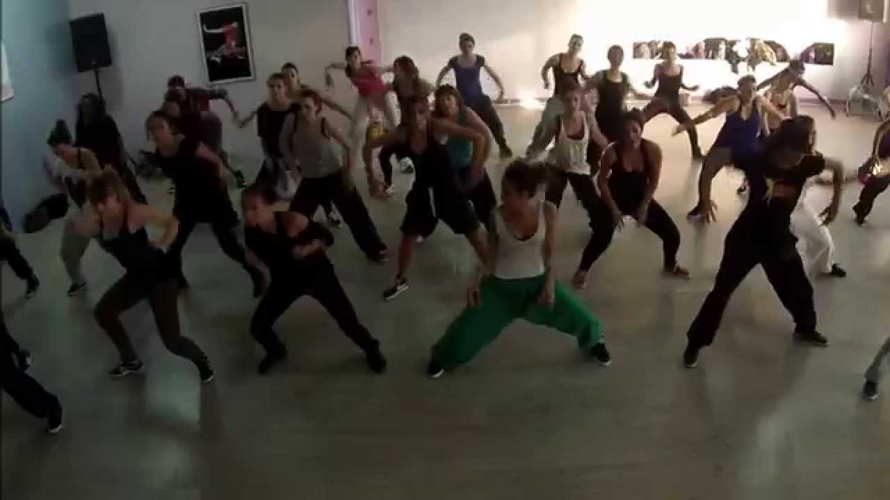 Studio Attitude / Léa Rodriguez, Ragga Avril, Whine and Kotch