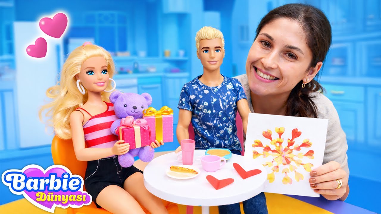 Ayşe'nin süpriz atölyesi: Barbie ve Ken için barışma partisi hazırlıyor! Çocuk videoları.