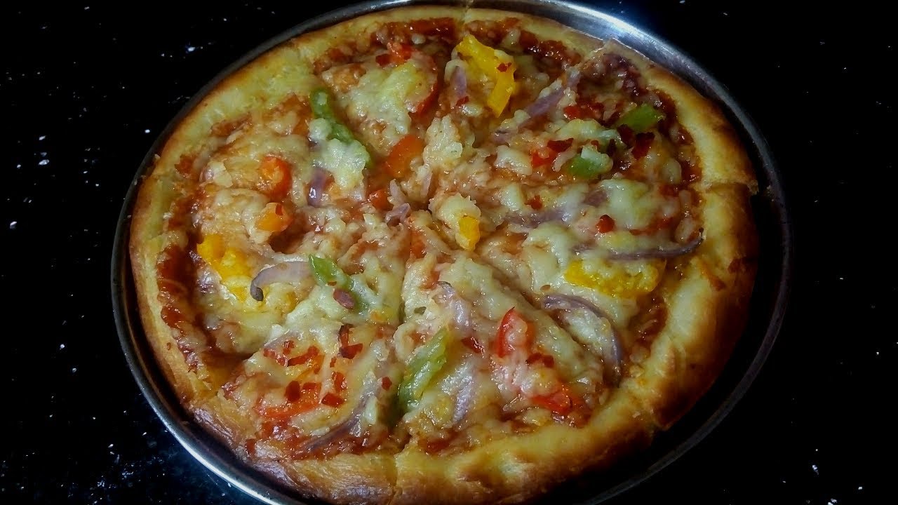 வீட்டில் இருக்கும் பொருட்கள் வைத்து கடாயில் Pizza செய்வது எப்படி  / Pizza without oven in tamil