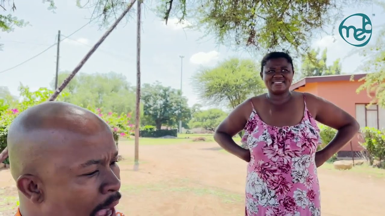 Ke kgwesitswe ke motho ngwana