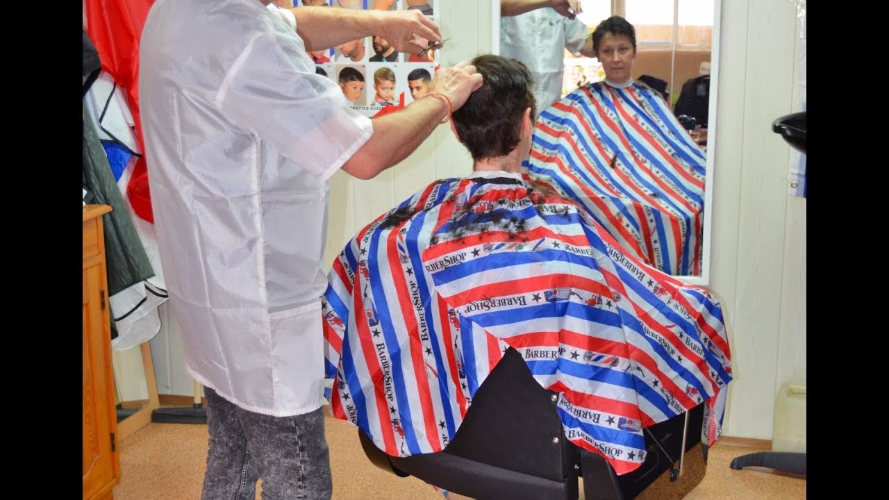 Woman's short barber haircut ✂️💈