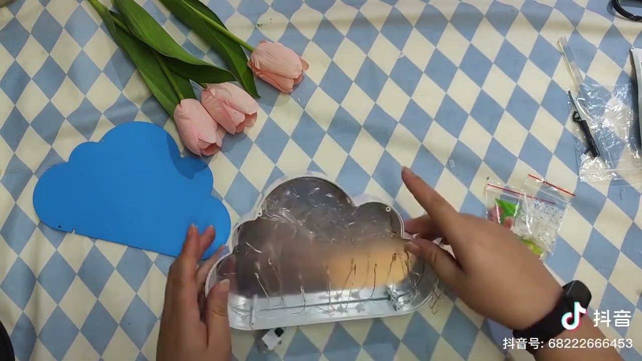 hướng dẫn chi tiết làm đèn tulip đám mây tráng gương