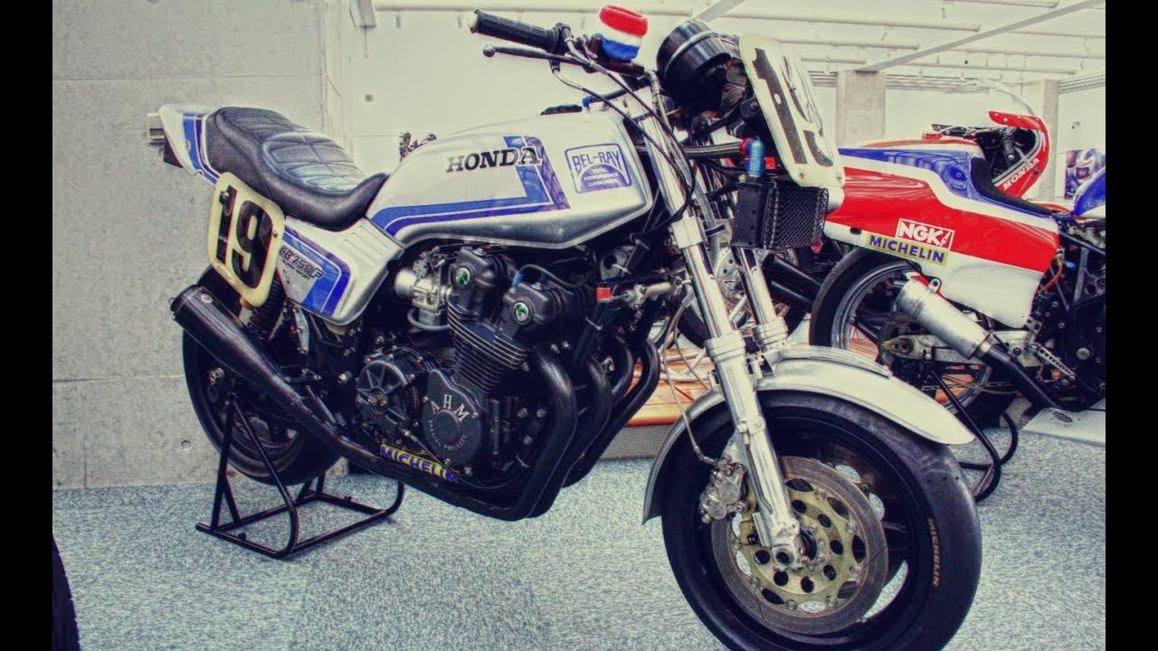 1982 AMA SUPERBIKE HONDA CB750F Racing