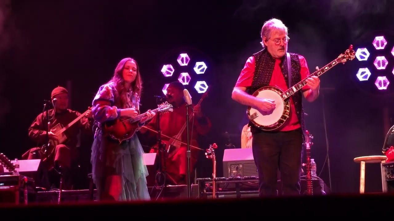 Ah Sho Dekio - Bela Fleck & The Flecktones & Alash Ensemble 12/10/2025 Beacon Theatre, New York