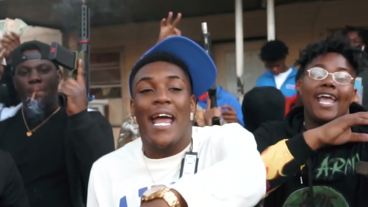 Li Quario Ft. Dee Escobar - Pressed (Official Music Video)