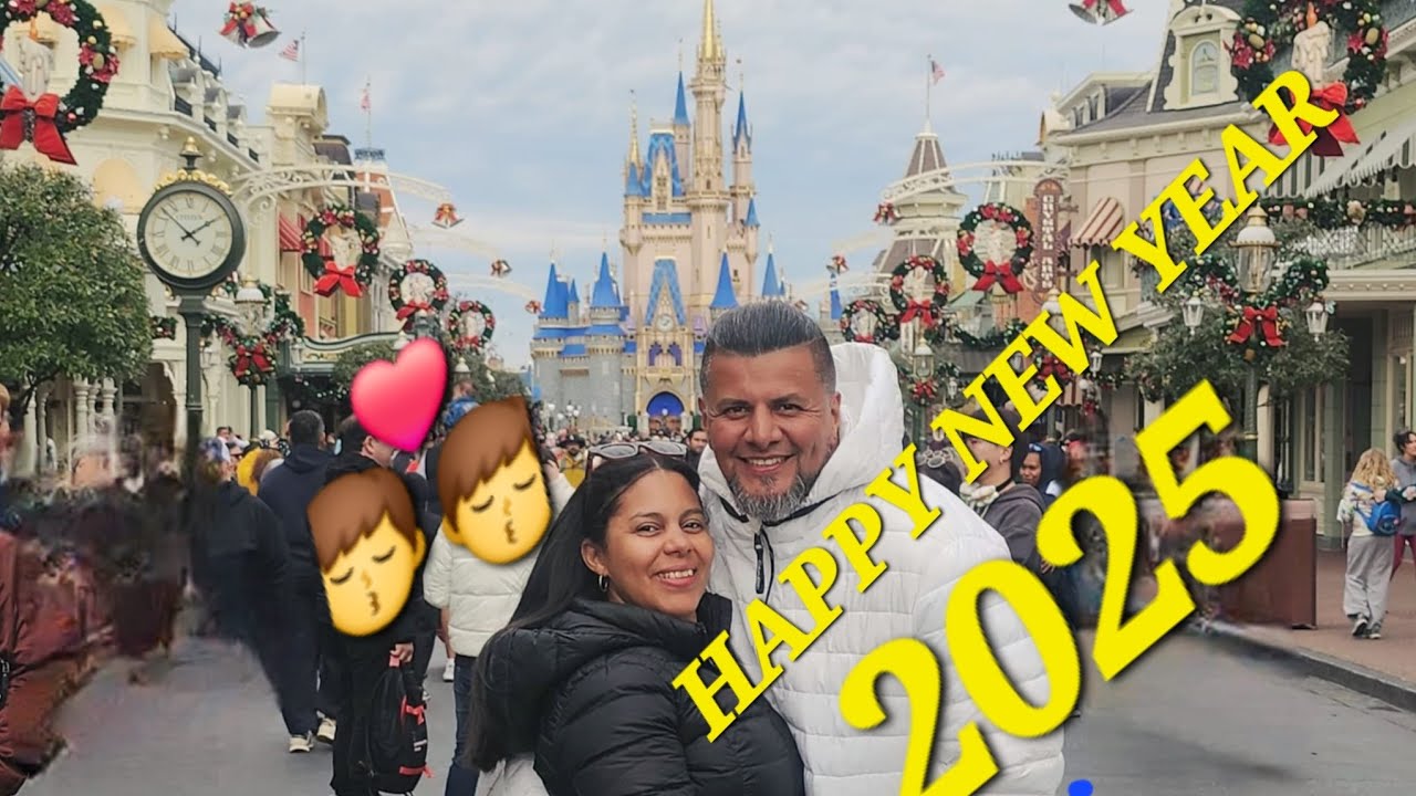 Magic Kingdom . FESTEGANDO EL AÑO NUEVO  FELIZ AÑO A TODOS