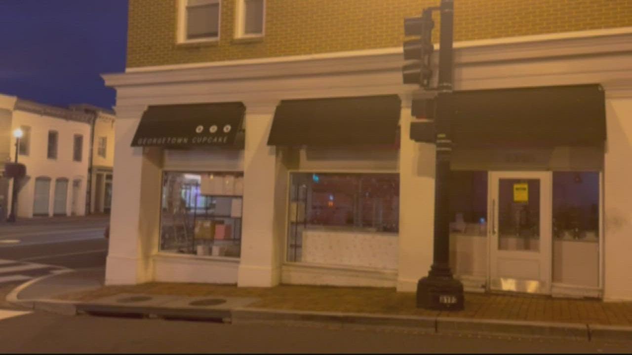 Georgetown Cupcake shut down by DC Health Department